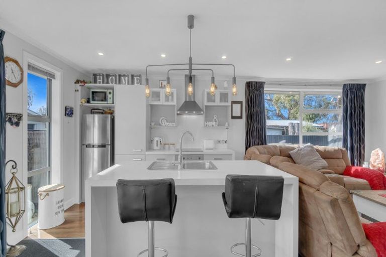 Photo of property in 8 Rata Street, Rangiora, 7400