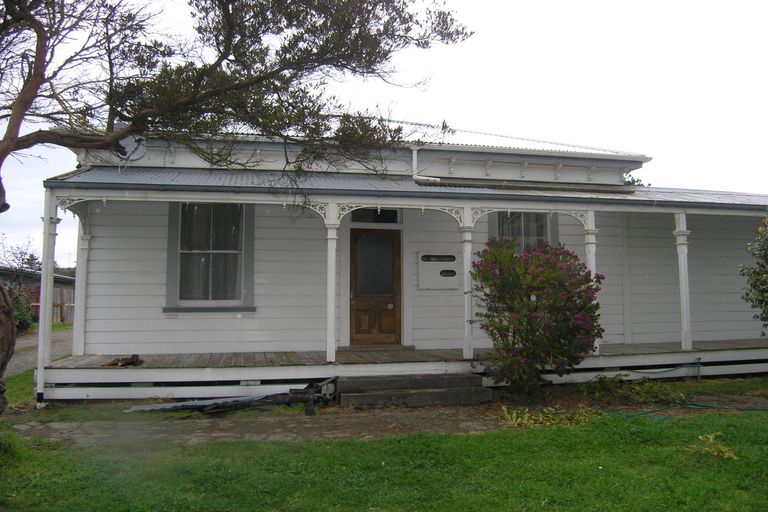 Photo of property in 72 Awapuni Road, Awapuni, Gisborne, 4010