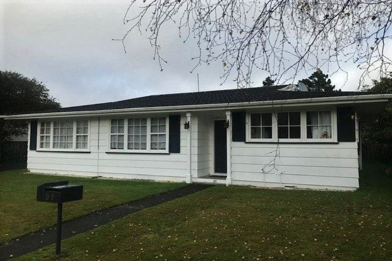 Photo of property in 99 Tirohanga Road, Tirohanga, Lower Hutt, 5010