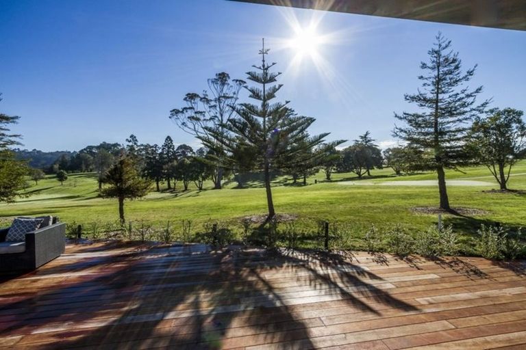 Photo of property in 18 Lucas Creek Way, Albany, Auckland, 0632