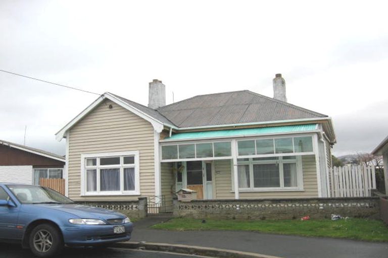 Photo of property in 186 Bay View Road, South Dunedin, Dunedin, 9012