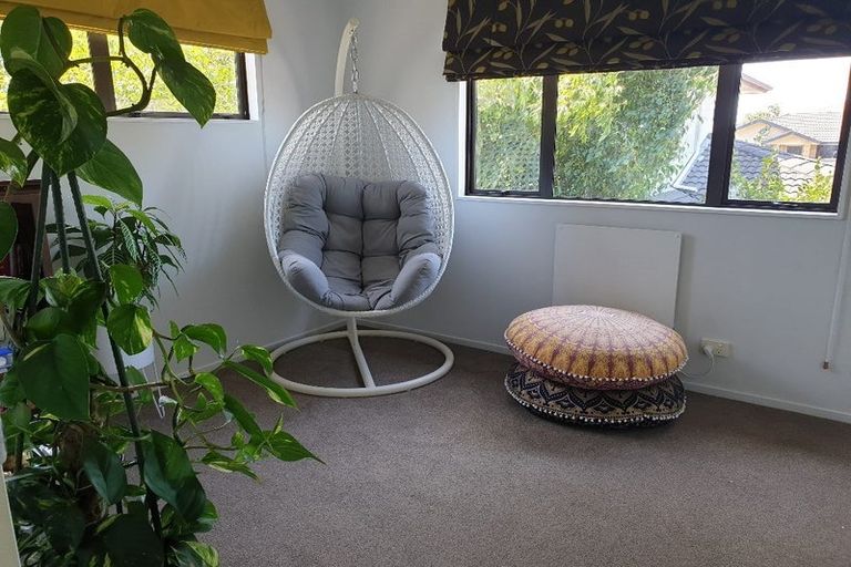 Photo of property in 73b Hillwell Drive, Henderson, Auckland, 0612