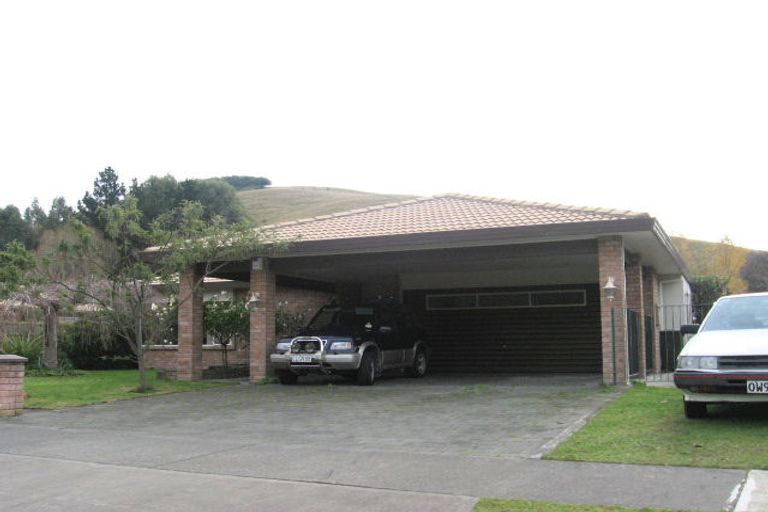 Photo of property in 4 Webb Place, Taradale, Napier, 4112