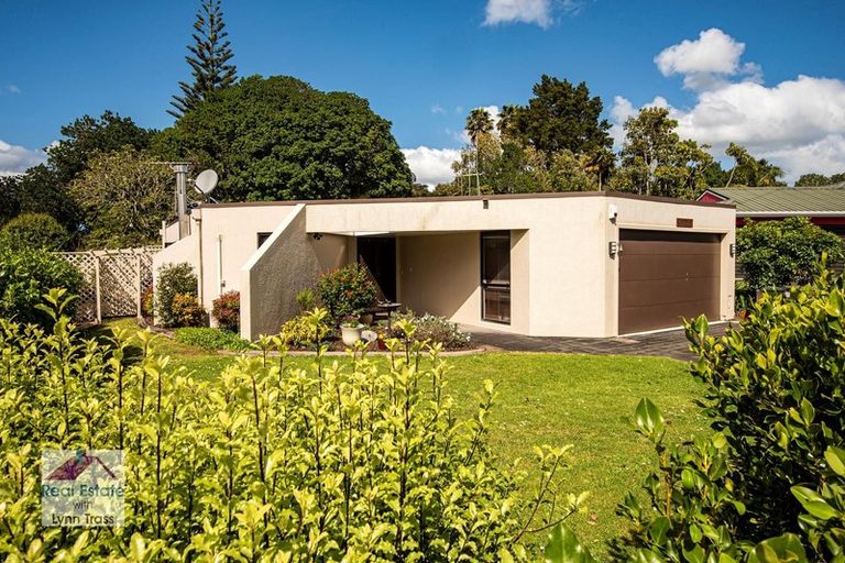 Photo of property in 42 Kiwi Avenue, Maunu, Whangarei, 0110