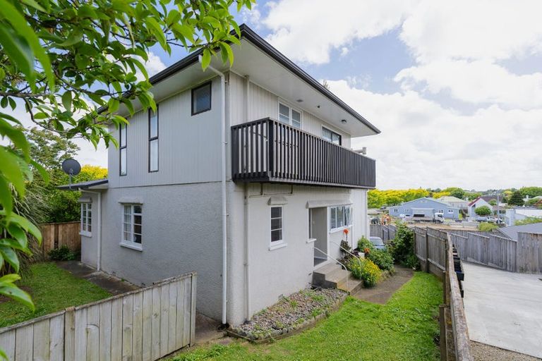 Photo of property in 136a Cambridge Street, Levin, 5510