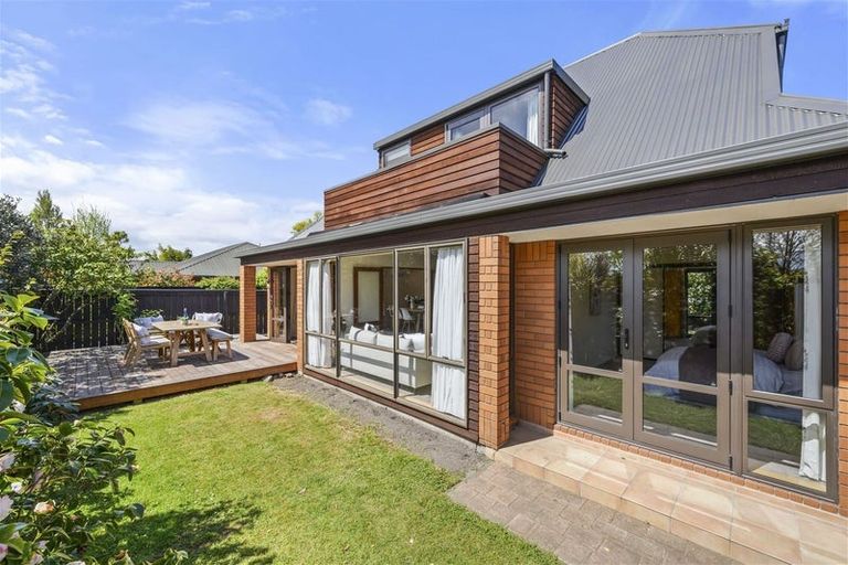 Photo of property in 473d Ilam Road, Bryndwr, Christchurch, 8052