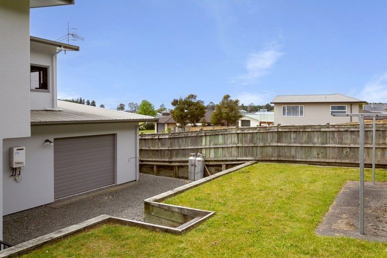 Photo of property in 12 Marshall Close, Motuoapa, Turangi, 3382