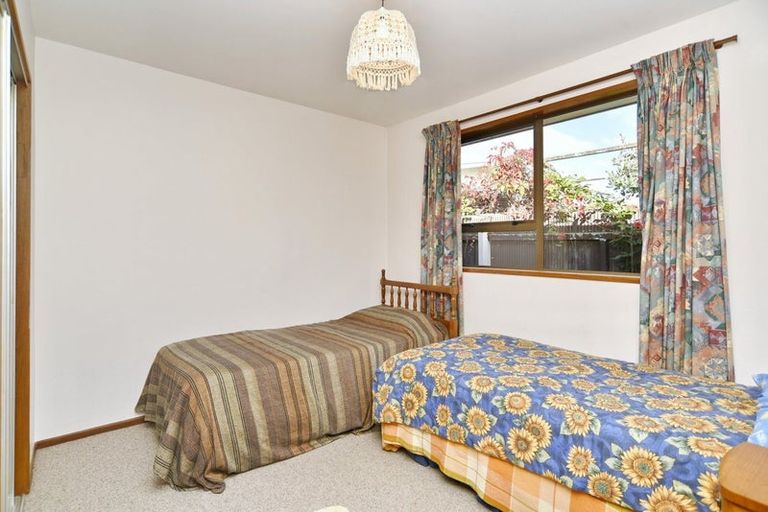 Photo of property in 40 Riverlaw Terrace, Saint Martins, Christchurch, 8022