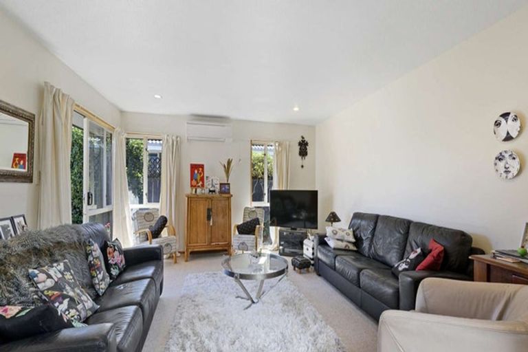 Photo of property in 5/61 Waimairi Road, Upper Riccarton, Christchurch, 8041