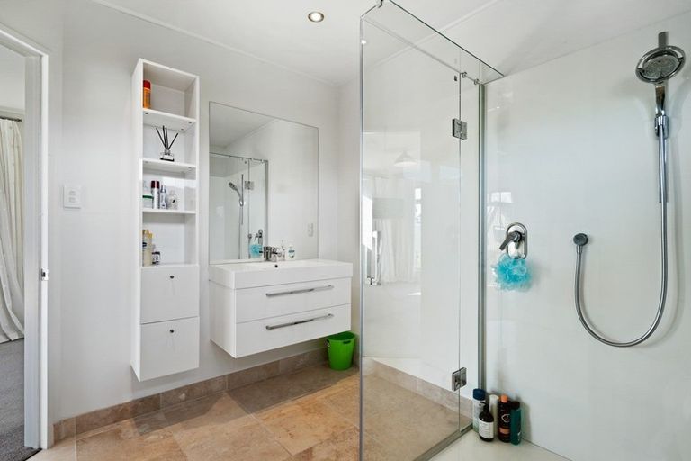 Photo of property in 15 Rowan Court, Wanaka, 9305