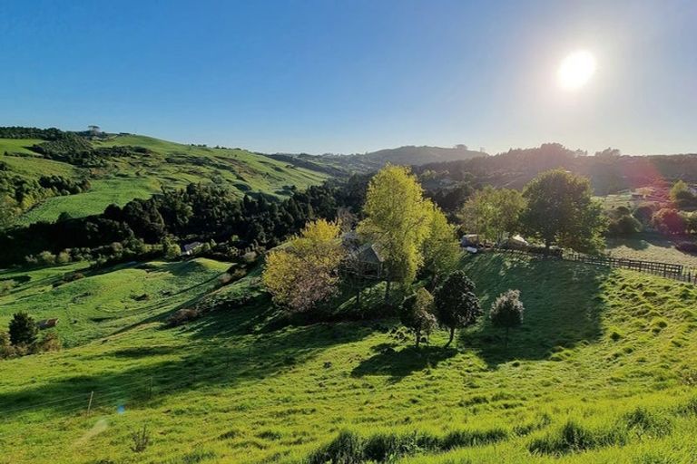 Photo of property in 135b Portsmouth Road, Bombay, 2675