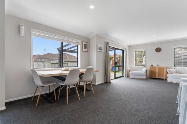 Photo of property in 14 Conniston Way, Pyes Pa, Tauranga, 3112