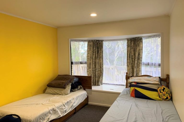 Photo of property in 9b Ribblesdale Road, Henderson, Auckland, 0612