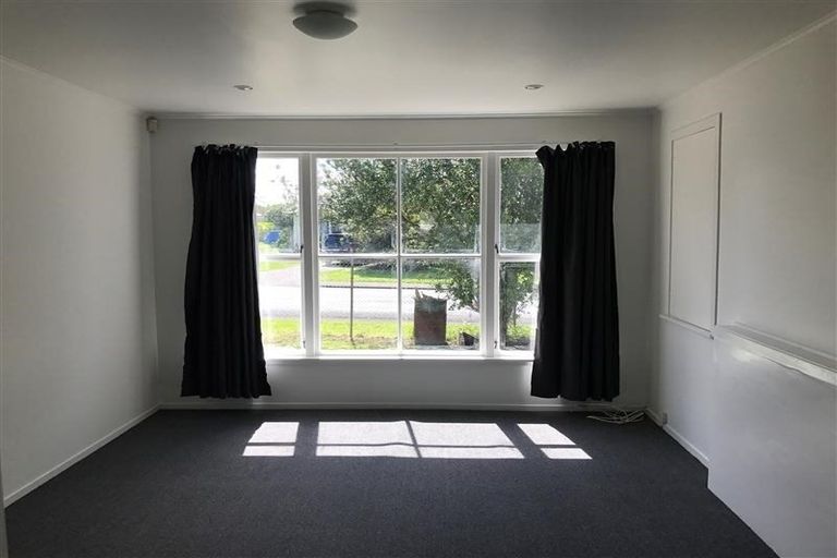 Photo of property in 65 Vine Street, Mangere East, Auckland, 2024