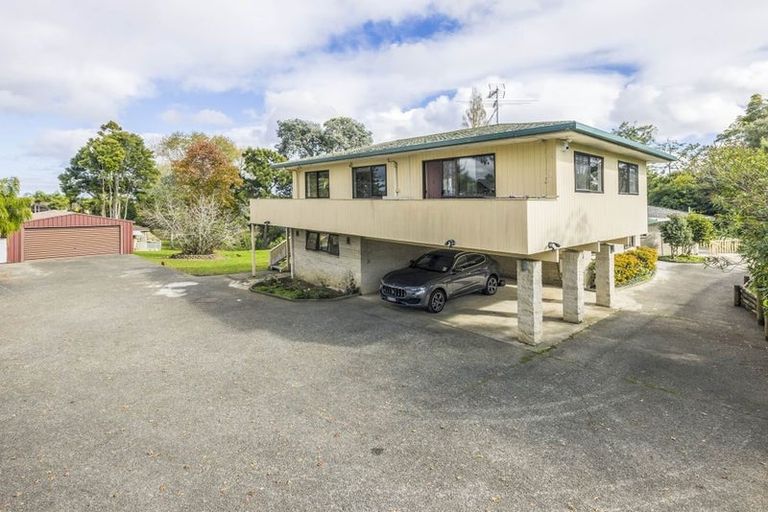 Photo of property in 32 Gracechurch Drive, Flat Bush, Auckland, 2016