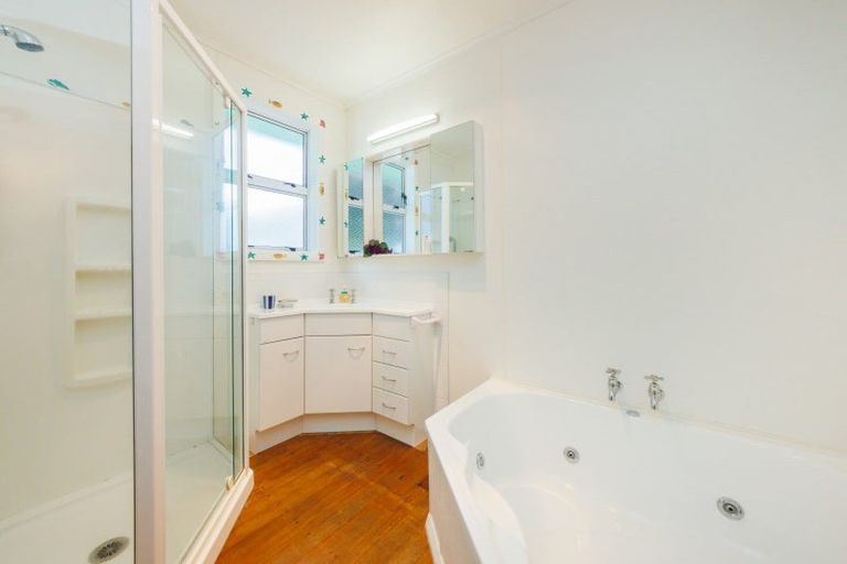 Photo of property in 56 Sherwill Street, Feilding, 4702