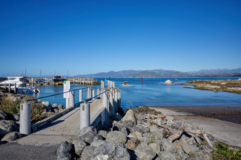 Photo of property in 142 South Bay Parade, South Bay, Kaikoura, 7300
