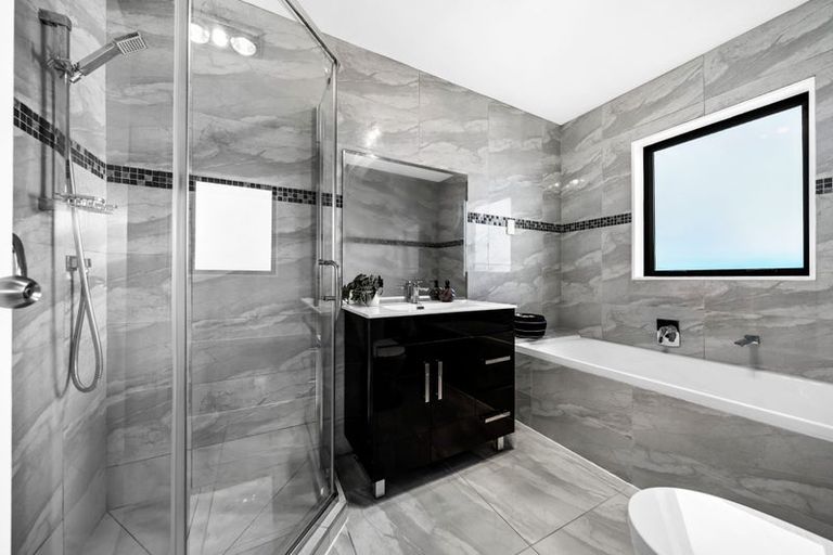 Photo of property in 36a Greenhaven Avenue, Opaheke, Papakura, 2113