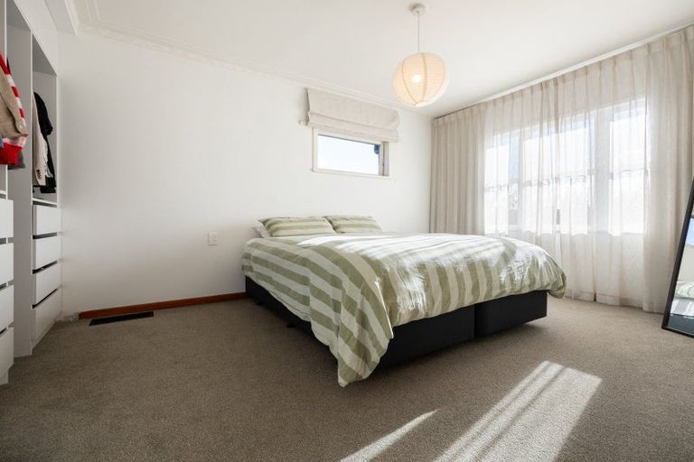 Photo of property in 19 Hinton Avenue, Forest Lake, Hamilton, 3200