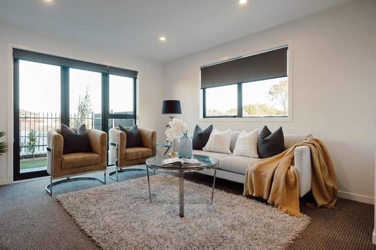 Photo of property in 1/5 Fields Road, Manurewa, Auckland, 2102