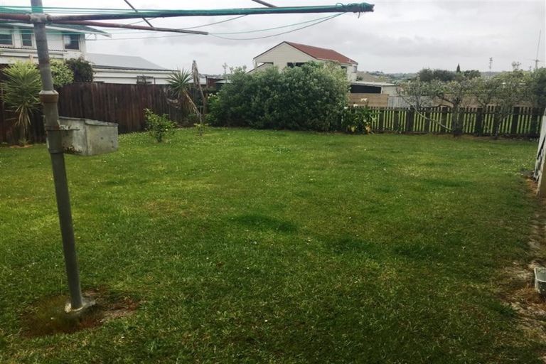 Photo of property in 233 Mahurangi East Road, Snells Beach, 0920