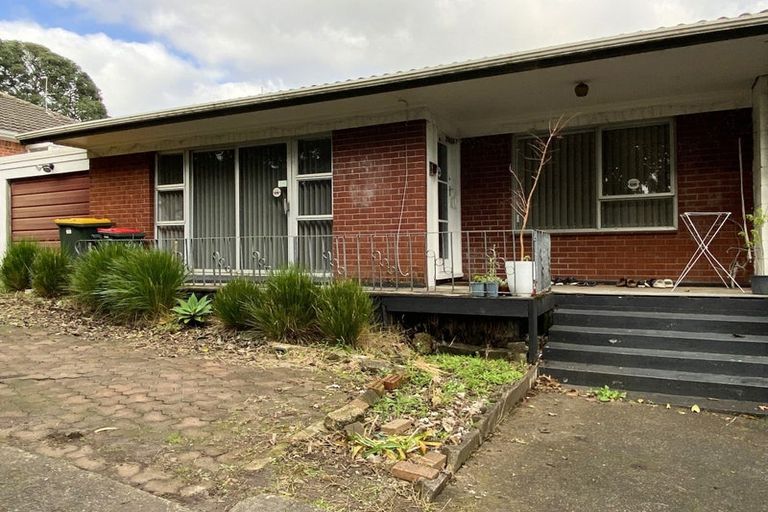Photo of property in 2/26 James Road, Manurewa, Auckland, 2102