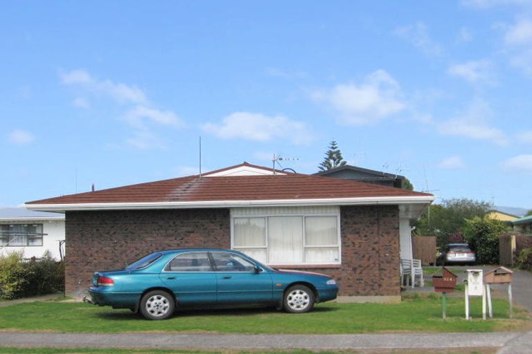 Photo of property in 924a Papamoa Beach Road, Papamoa Beach, Papamoa, 3118