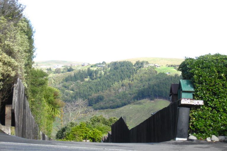 Photo of property in 82 Hackthorne Road, Cashmere, Christchurch, 8022