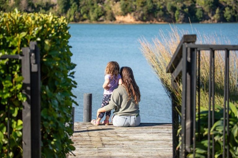 Photo of property in 48 Wainui Road, Raglan, 3225