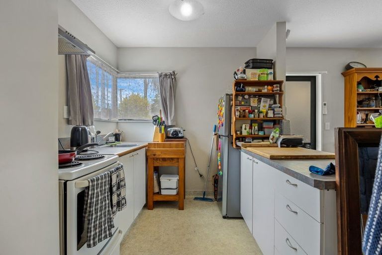 Photo of property in 2/36 Mathesons Road, Phillipstown, Christchurch, 8011