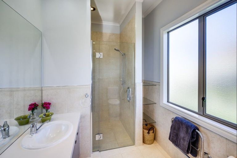 Photo of property in 4 Russell Robertson Drive, Havelock North, 4130