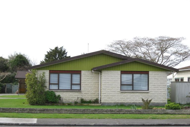 Photo of property in 2/504 Ellison Road, Hastings, 4122