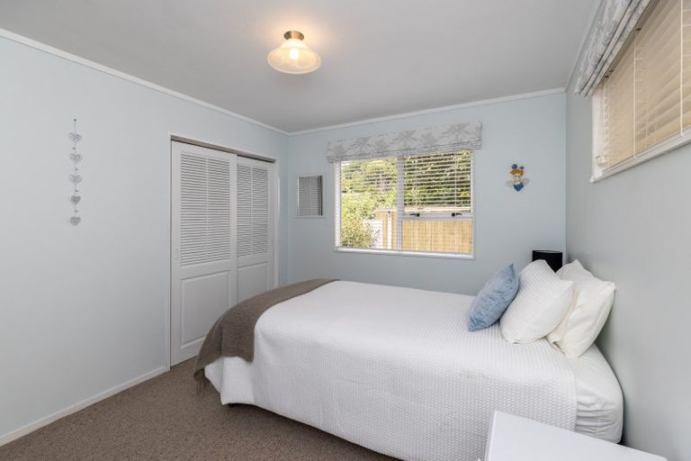 Photo of property in 20 Menin Road, Raumati South, Paraparaumu, 5032