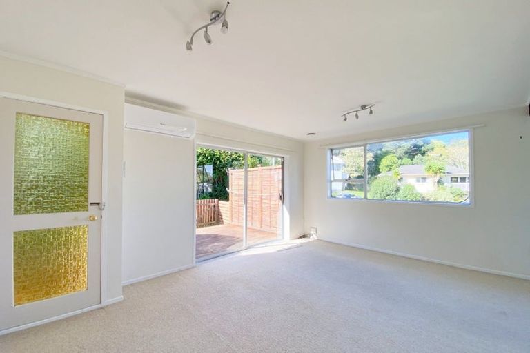Photo of property in 1/12 Newstead Avenue, Browns Bay, Auckland, 0632