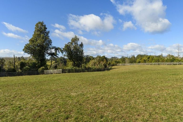 Photo of property in 23 Sarona Park Drive, Omanawa, Tauranga, 3171