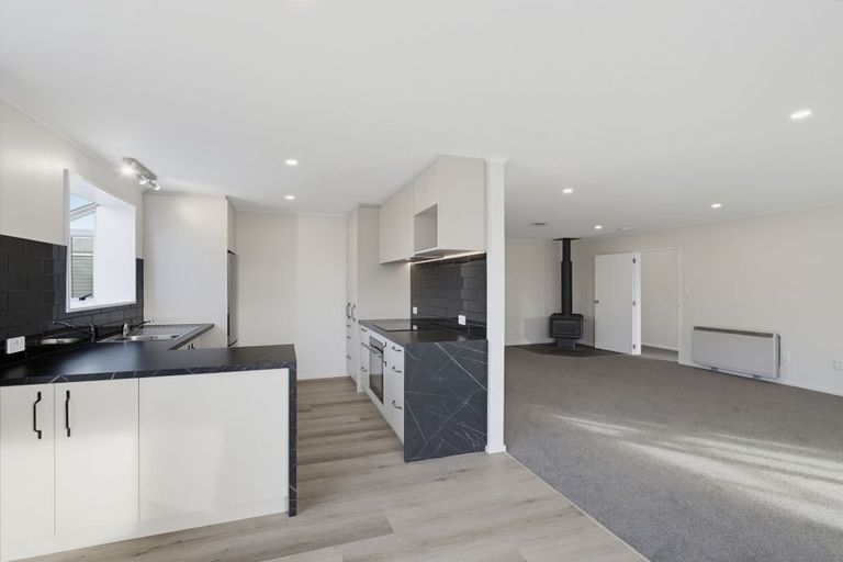 Photo of property in 19 Taumutu Road, Southbridge, 7602