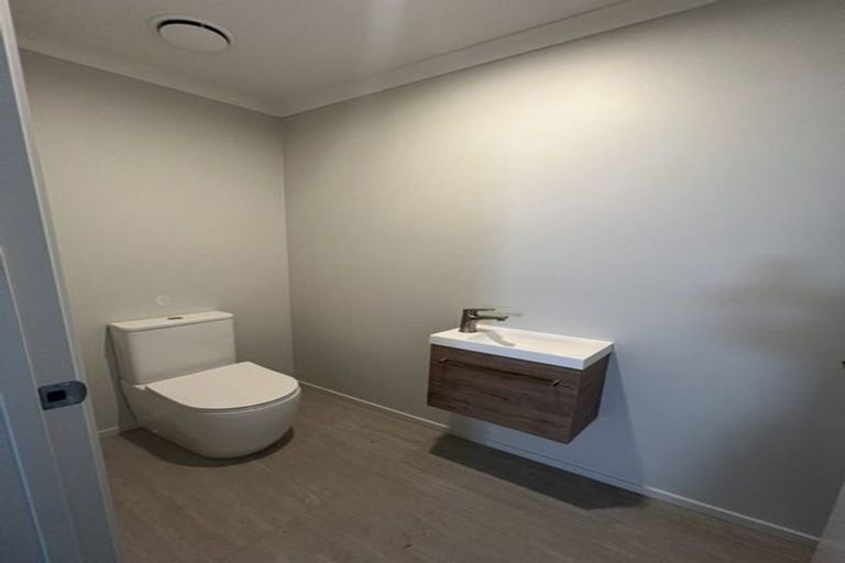 Photo of property in 18 Kopakopa Crescent, Wharewaka, 3330