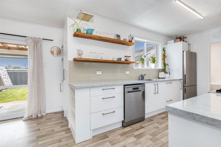 Photo of property in 10 Churchill Street, Mayfield, Blenheim, 7201