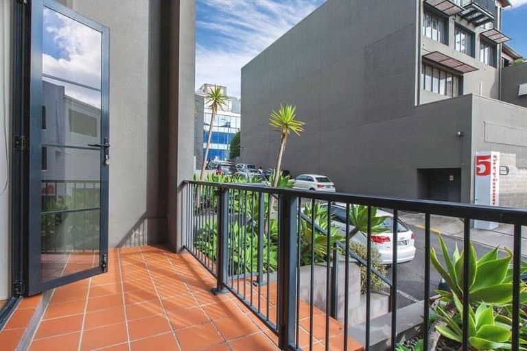 Photo of property in 4d Marston Street, Parnell, Auckland, 1052