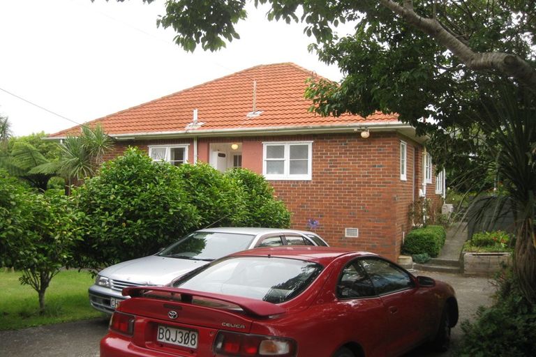 Photo of property in 84 Sunshine Avenue, Karori, Wellington, 6012