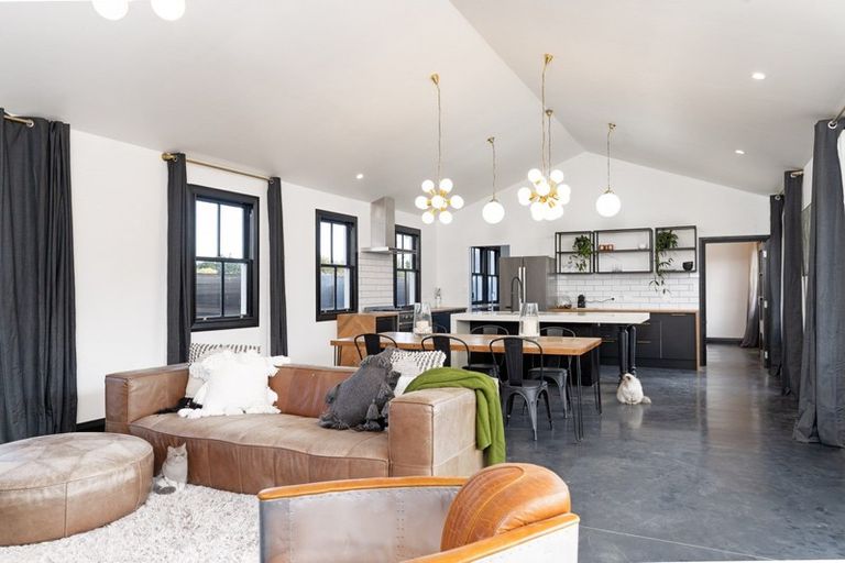 Photo of property in 201 East Street, Greytown, 5712