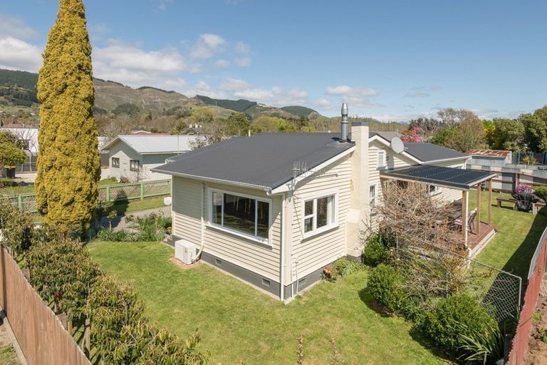 Photo of property in 52 Bateup Road, Richmond, 7020