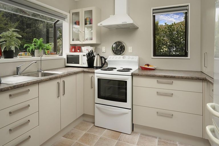 Photo of property in 2/17 Titoki Street, Stoke, Nelson, 7011