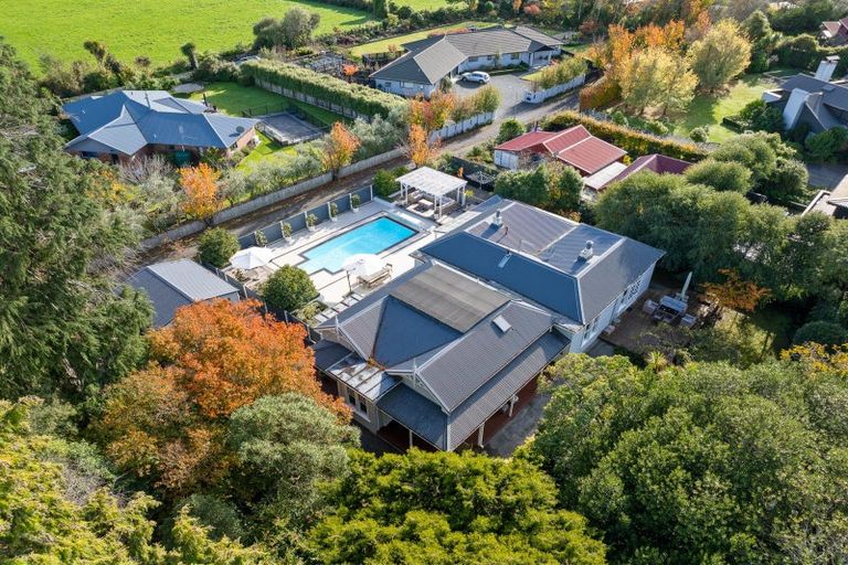 Photo of property in 93 Kuratawhiti Street, Greytown, 5794