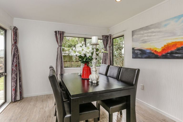 Photo of property in 1/29 Hill Crescent, New Lynn, Auckland, 0600