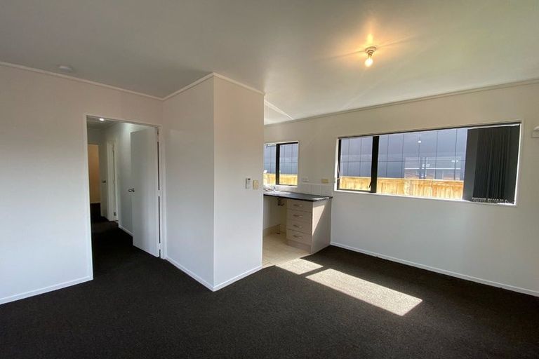 Photo of property in 19 Kirton Crescent, Manurewa, Auckland, 2102