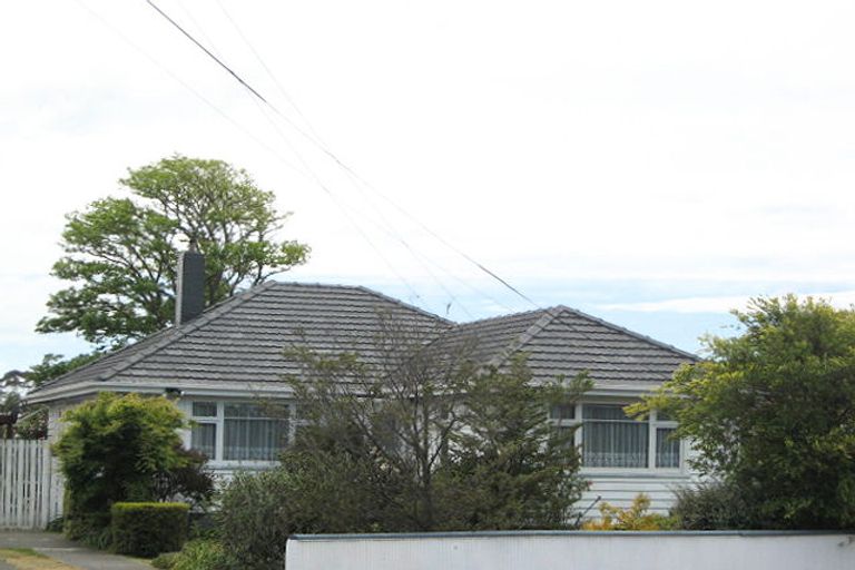 Photo of property in 71 Ottawa Road, Wainoni, Christchurch, 8061
