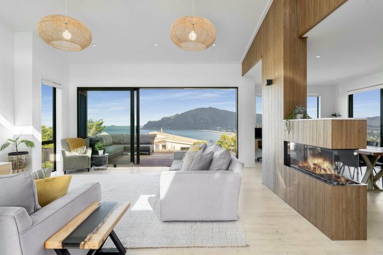 Photo of property in 196 Paku Drive, Tairua, 3508