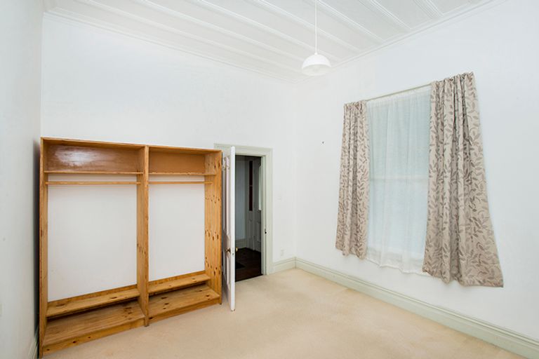 Photo of property in 12 Iranui Road, Inner Kaiti, Gisborne, 4010