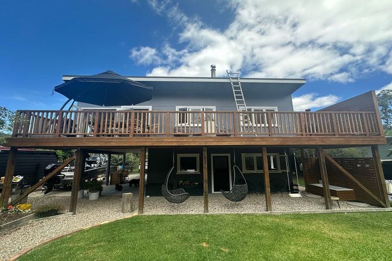 Photo of property in 17b Otanerua Road, Hatfields Beach, Orewa, 0931